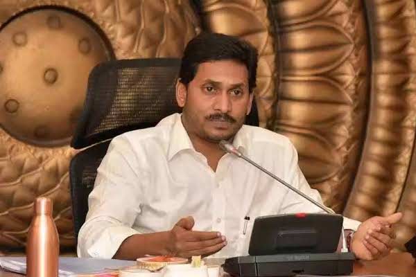 Pained at Jagan’s letter, former HC judge writes letter to CJI