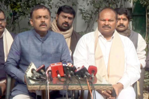 BJP-Jana Sena to launch joint struggle against Amaravati capital shifting!