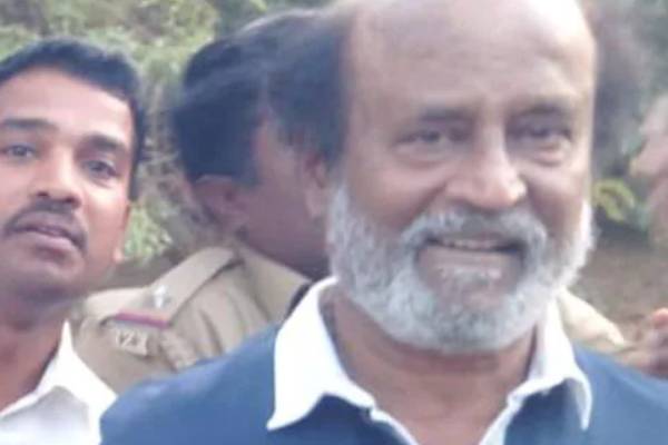 Rajnikanth condemns rumours of getting injured