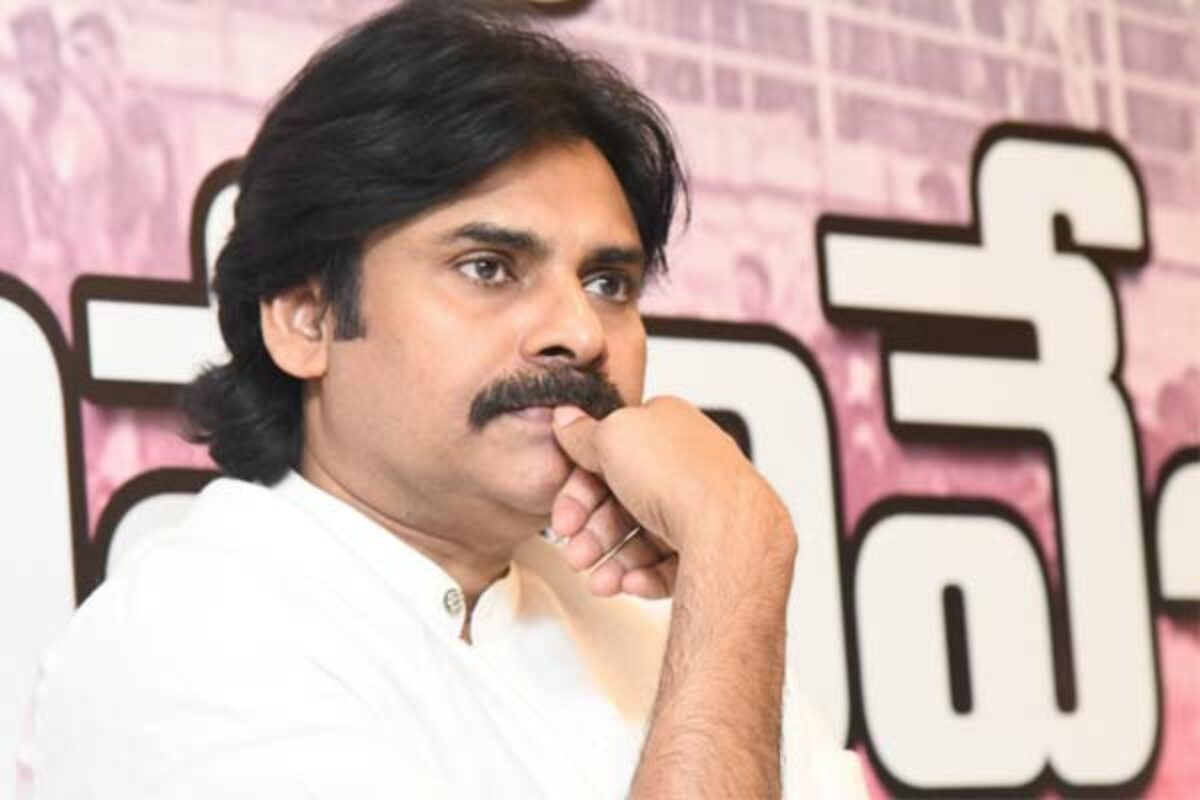 Pawan Kalyan slips into a new look