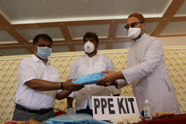 Owaisi distributes PPE kits among Asha workers, police