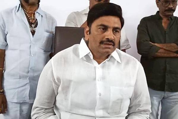 Jagan bail case: Raghurama moves Telangana High Court