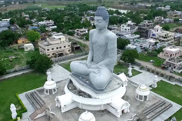 Tension in Amaravati as farmers march towards Ambedkar memorial