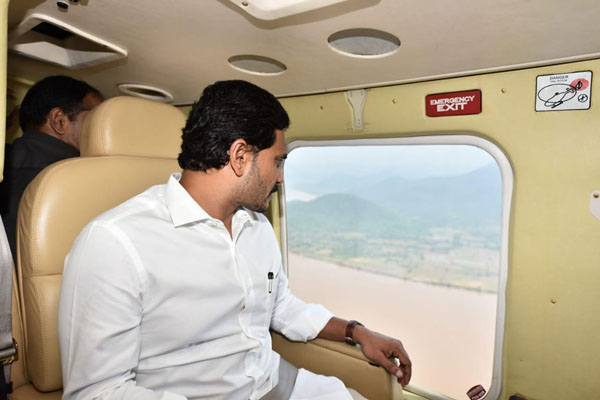 Jagan assures compensation to rain-hit people