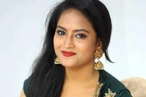 TV actress Sravani ends life, family blames Devaraj Reddy
