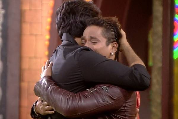 Bigg boss: Mehboob evicted, all housemates become emotional