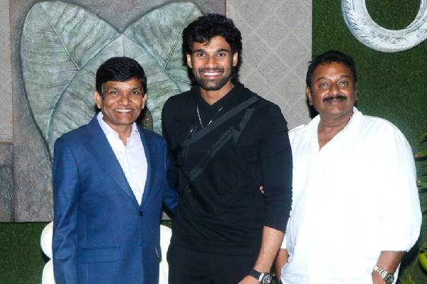 Official: VV Vinayak to direct Bellamkonda Sreenivas