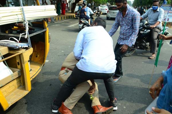 Police caught up in Andhra political crossfire