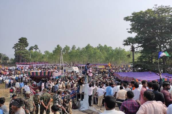 High tension at Ramatheertham amid YCP-TDP-BJP protests