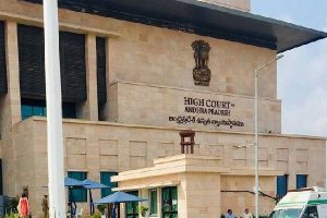 Andhra Pradesh HC grants bail to TDP leaders in chit fund case