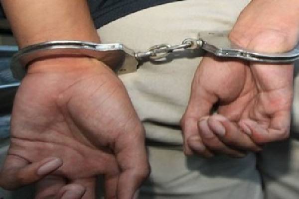 Police grills main accused in gambling at Hyderabad farmhouse