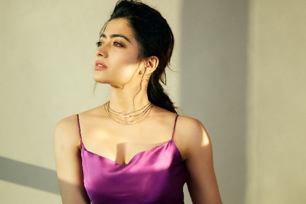 One more Bollywood biggie lined up for Rashmika?