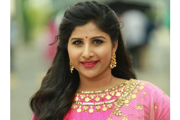 Telugu folk singer Mangli to amplify hype around ‘Pushpa: The Rise’