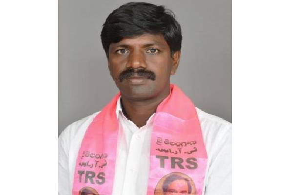 Will TRS throw out Vemula Veeresam from party?