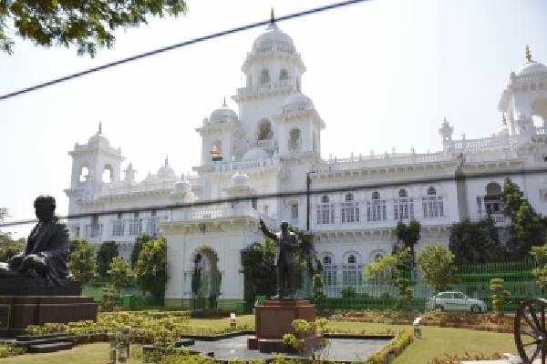 Telangana urges Centre to undertake caste census of BCs