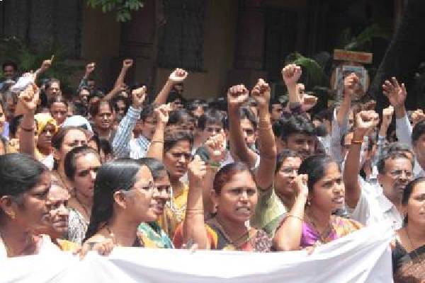 Andhra employees to launch agitation over demands