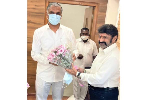 Balakrishna meets Harish Rao, what’s up?