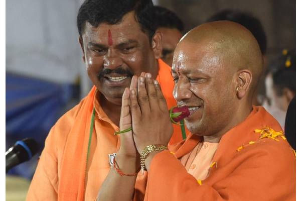 EC slaps notice on BJP MLA Raja Singh for 'bulldozer' threat to voters!