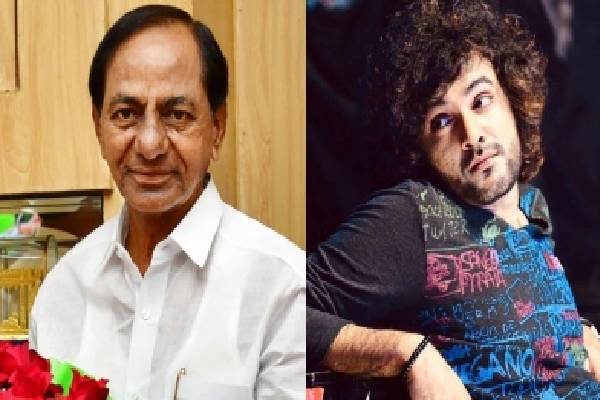 KCR chuffed to hear Telugu stars speaking in Telangana dialect