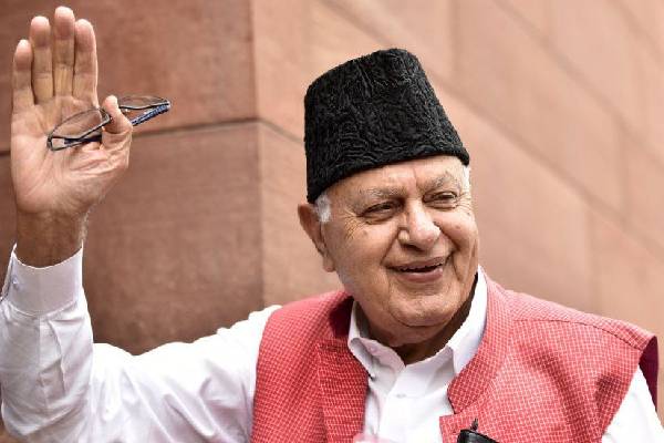 Farooq Abdullah too quits the Presidential race