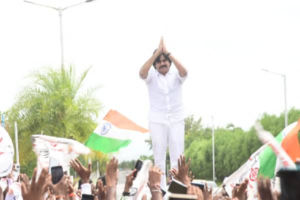 Pawan tours Vizianagaram, promises to stand by people