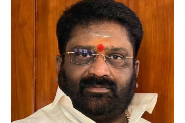 Vijayasai family members involved in Delhi liquor scam, says TDP