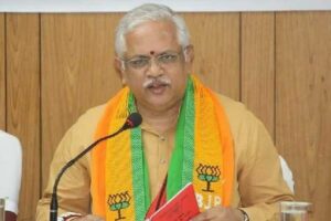 MLAs’ poaching case: T’gana HC extends stay on notice to Santhosh