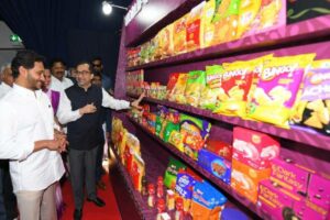 Jagan commissions ITC spices unit in Palnadu