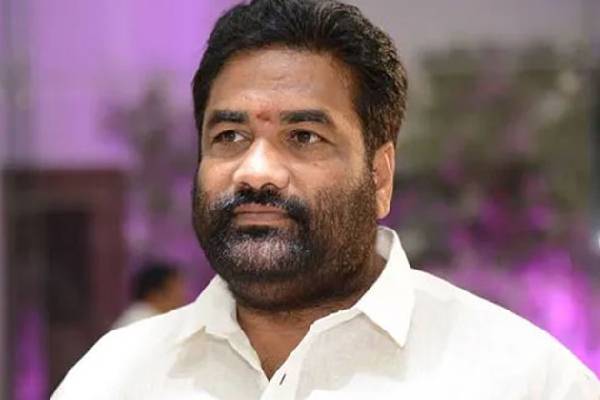 Kotamreddy to quit YSR Congress, to join TDP soon?