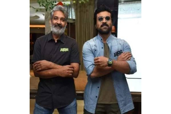 Ram Charan saw ‘RRR’ for the first time with Rajamouli at 4 am in local theatre