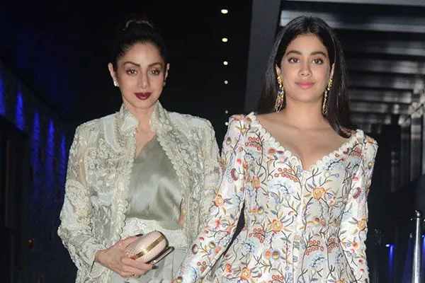 Janhvi pens note for Sridevi: ‘I still look for you everywhere mumma’