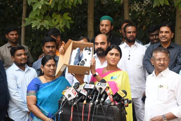 Sharmila dares KCR to walk for a day with her