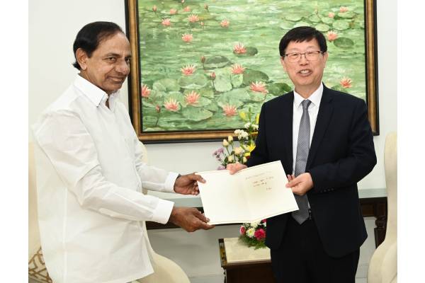 Foxconn to set up manufacturing facility in Telangana