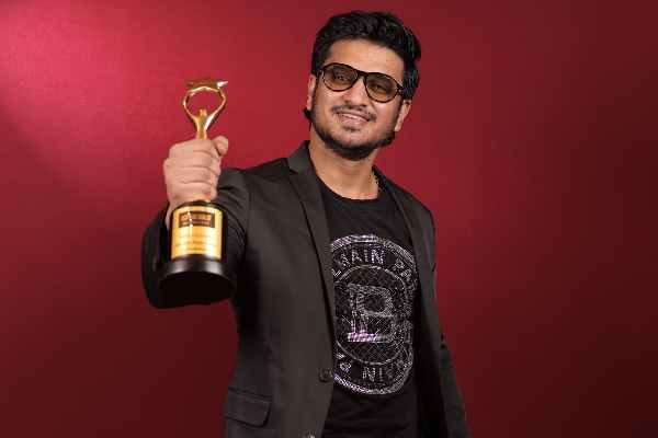 Nikhil begins award hunt by winning Best Actor award for Karthikeya 2