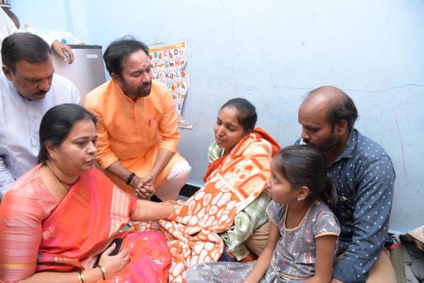 Kishan Reddy announces Rs 2 lakh for family of child mauled to death by stray dogs
