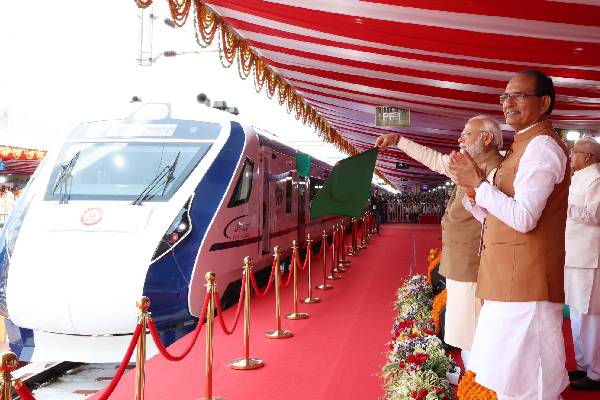 PM flags off Secunderabad-Tirupati Vande Bharat Express