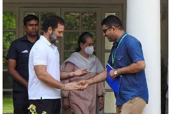 Rahul Gandhi vacates official bunglow on Tughlaq Lane