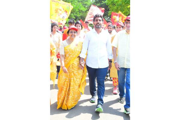 Bhuvaneswari joins Lokesh on his 100th day padayatra