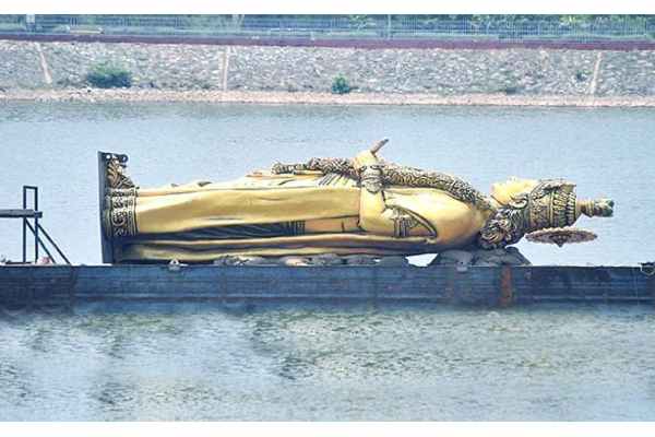 NTR Statue Gets Jolt From High Court