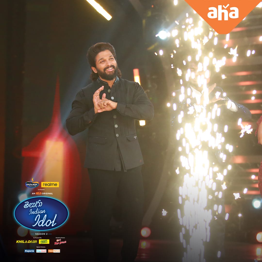 Allu Arjun Graces aha Telugu Indian Idol 2 Finale