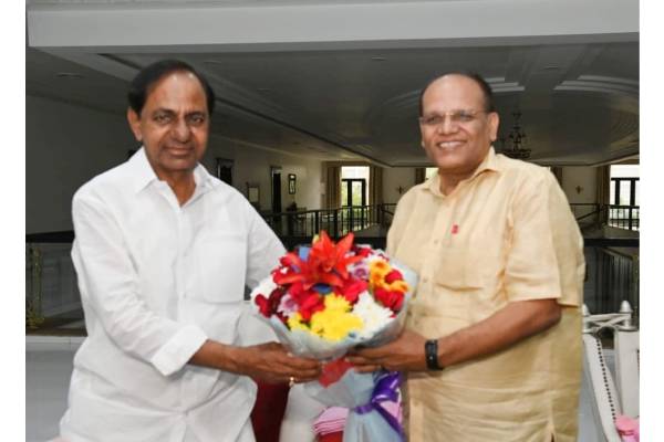 Somesh Kumar appointed chief advisor to Telangana CM