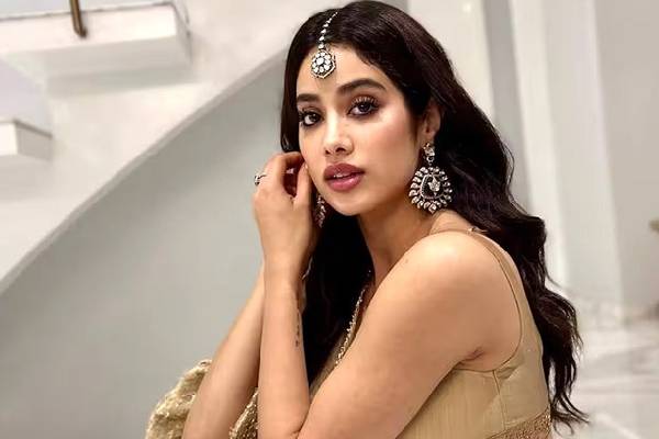 Is Janhvi Kapoor lacking in self-promotion?