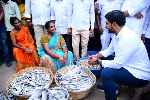 Anil occupied hundreds of crores worth of property, says Lokesh