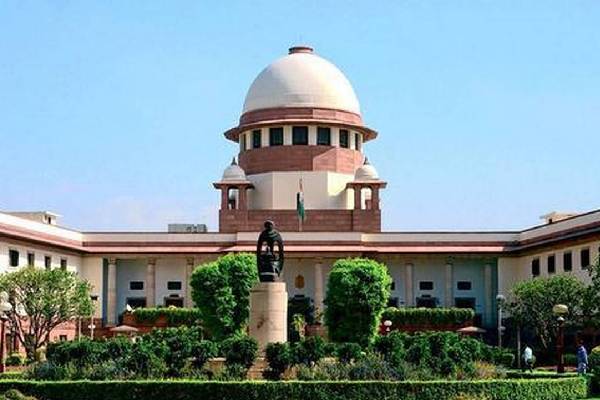 SC issues notice to Vijayasai, others in Jagan cases
