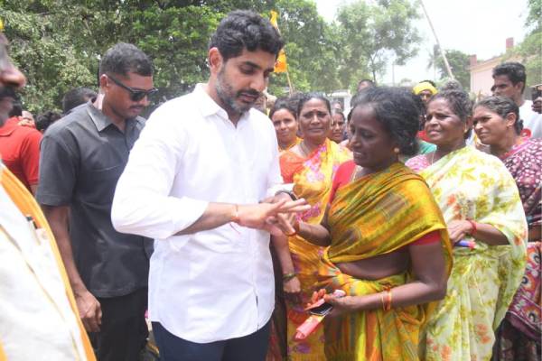 Lokesh promises to distribute assigned lands to poor