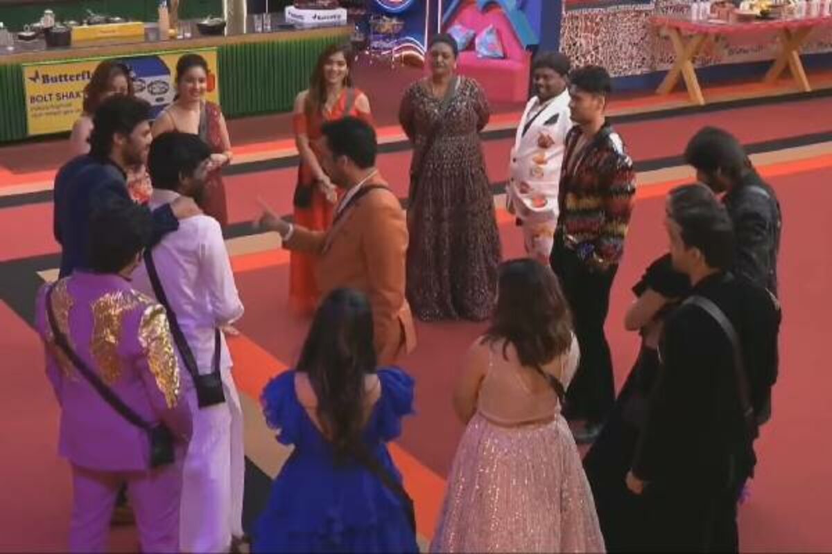 The biggest twist in Bigg Boss season seven is the entry of two senior Tollywood heroes