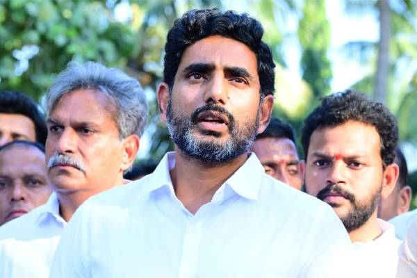 Lokesh demands State Govt to come to rescue of farmers