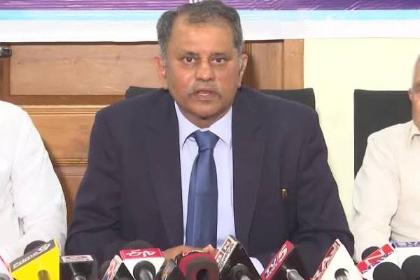 Nimmagadda says voters list is being tampered in AP
