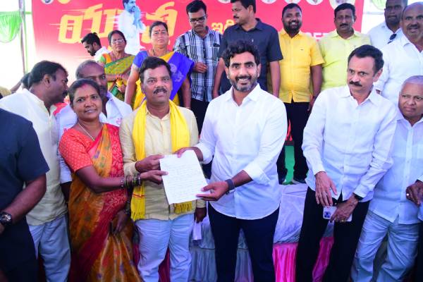 Govt didn’t extend any kind of assistance to farmers, says Lokesh
