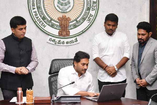 Jagan launches 300 4G mobile towers in tribal areas